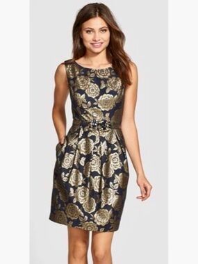 Eliza J Floral Brocade Fit & Flare Dress Navy Gold Metallic Belted Size 4 NWOT